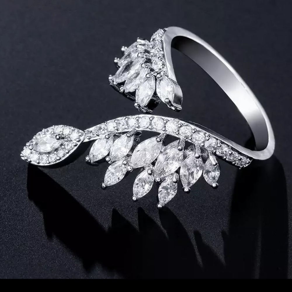 Butterfly Adjustable Ring